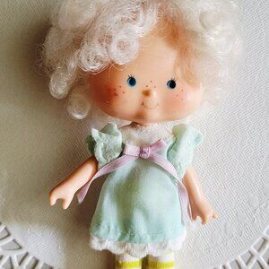 Vintage Angel Cake Doll From Strawberry Shortcake collection, 1979